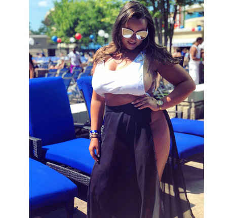 mature squirt onlyfans pornographic image