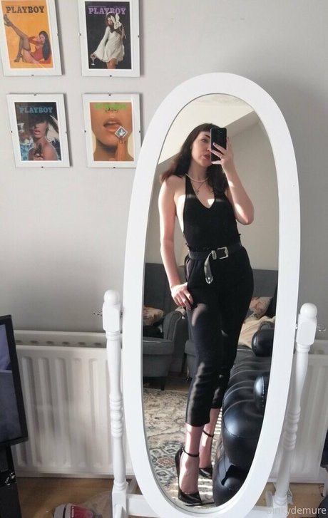 milf pregnant onlyfans hot nude photo