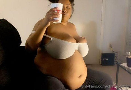 chyynotshyy free model images