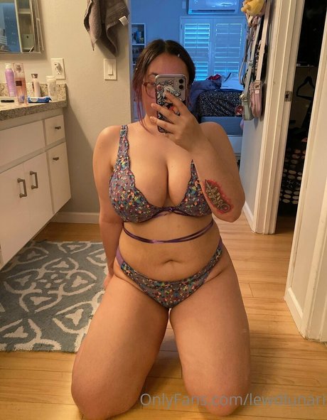 lewdlunari sex actress galleries