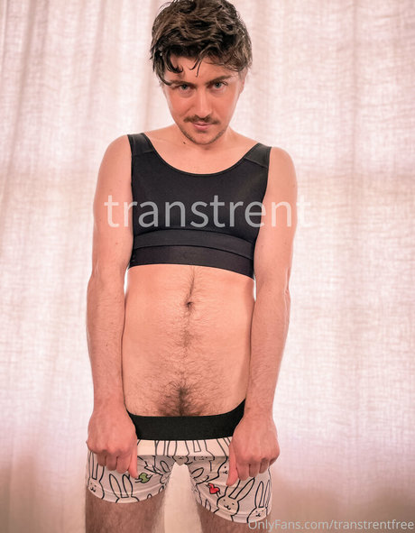 transtrentfree naked actress photo