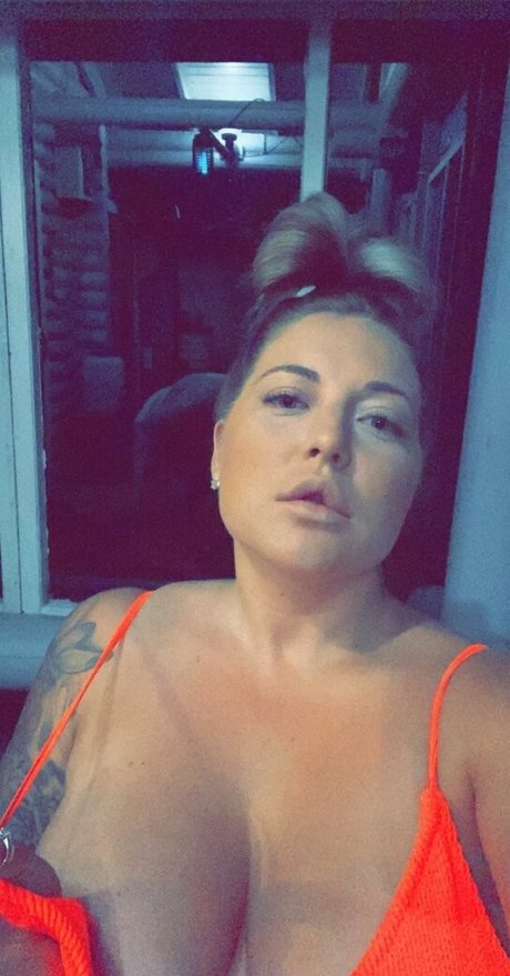 ellitelli sex model pictures