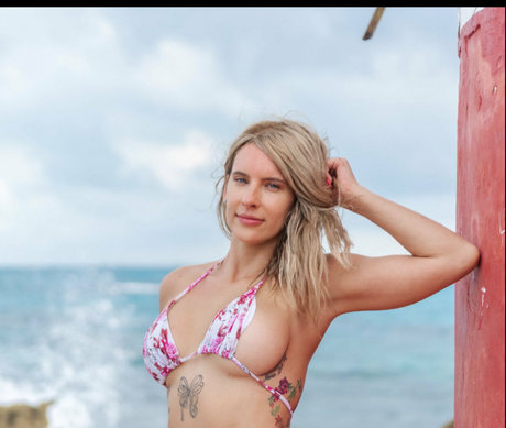 girlfriend onlyfans sexy nudes img