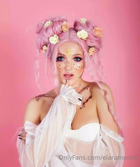 elaramoone porn actress archive