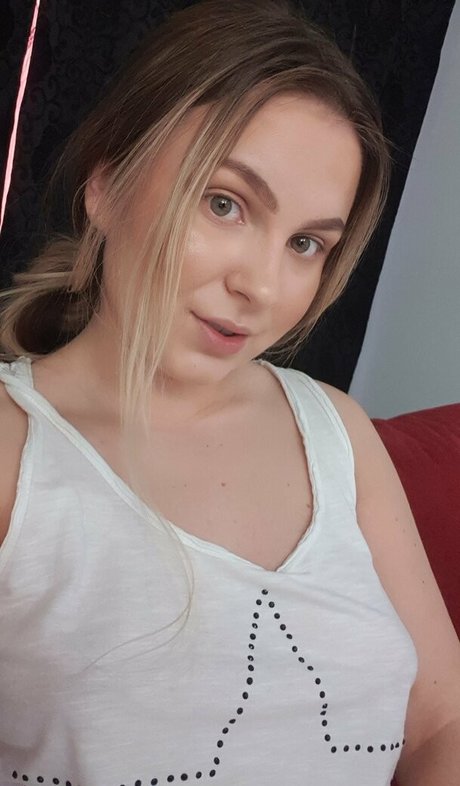 tsdelia adult actress archive