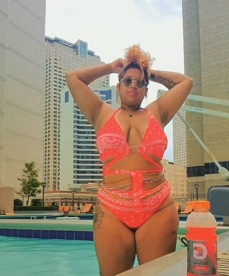 TheeChinaWhite pornstar beautiful picture