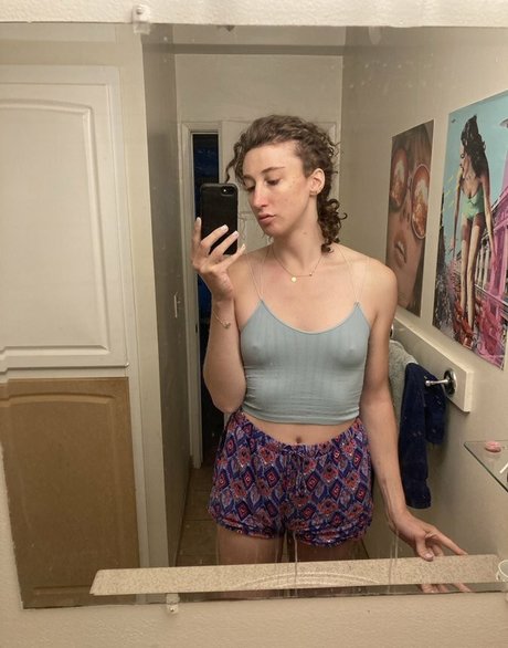 Gal La Mode pornographic star galleries