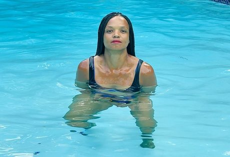 Lukwesa Burak pornographic model picture