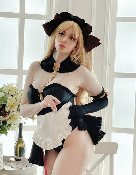 abecker cos art model pics