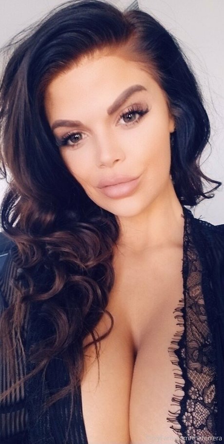 theferrera high quality model image