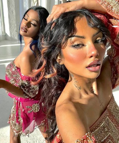 Devicartel star nudes img