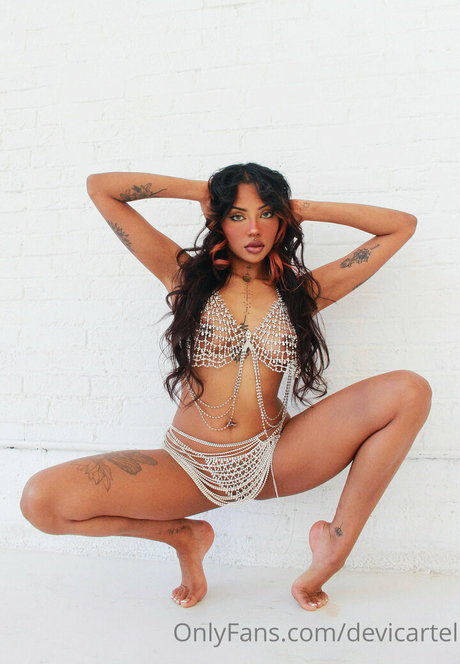 Devicartel Quick model image