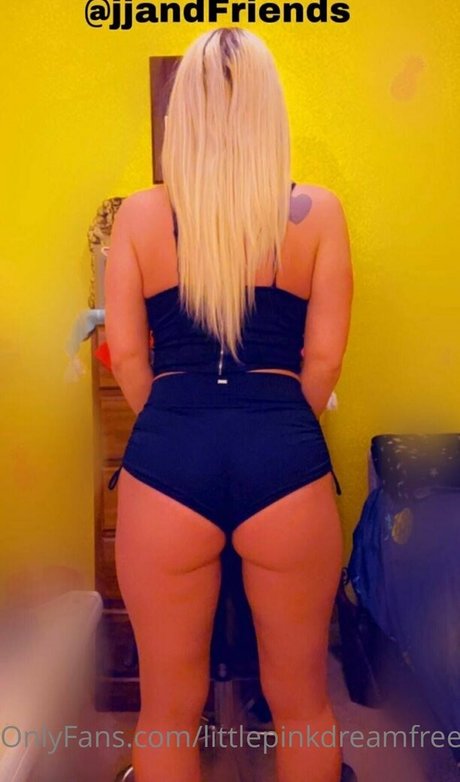 littlepinkdreamfree pornstar nice photo