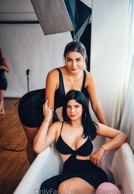 lacasaonlymx hot star picture