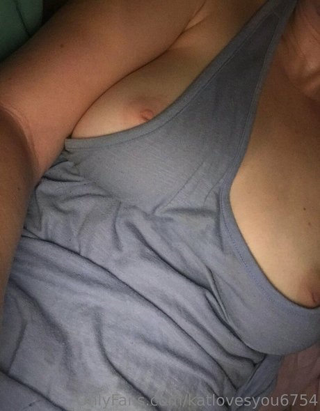 katlovesyou6754 naked model images