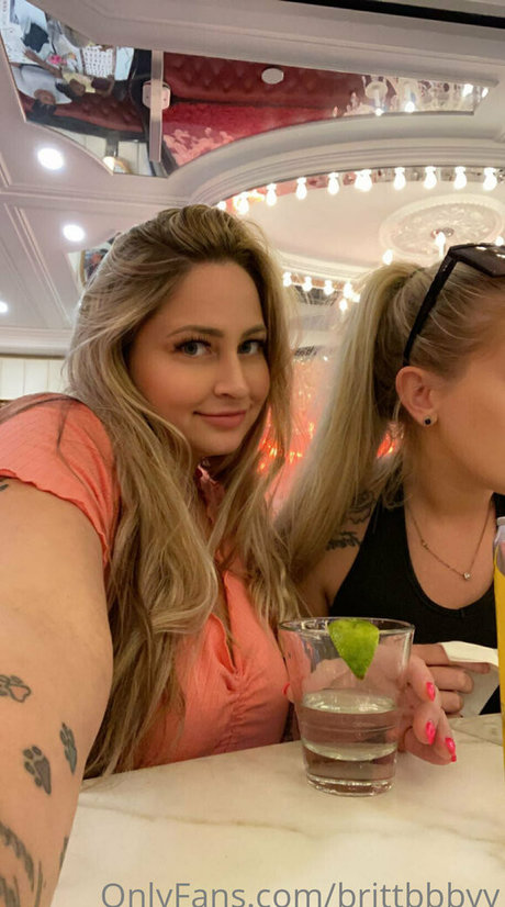 brittbbbyy nude star galleries