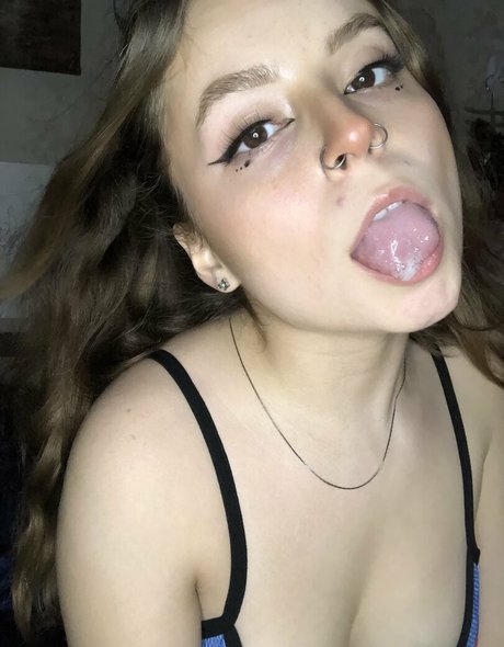 beebuzz actress pics