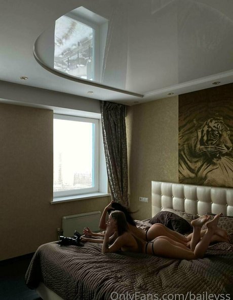 baileyss pornstar naked pic