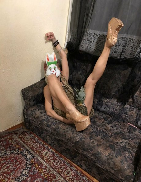 malinafreak naked actress archive