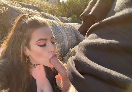 ameliaskye pornstar hot picture