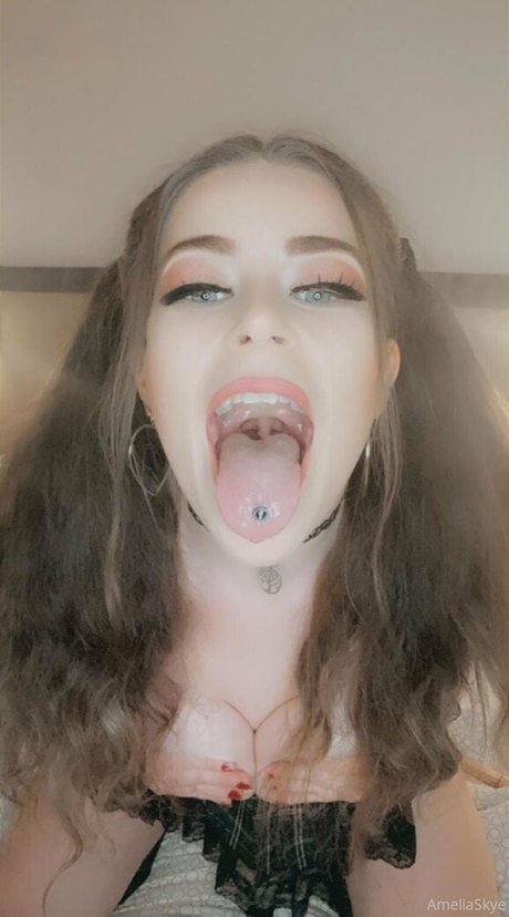 ameliaskye sex model gallery