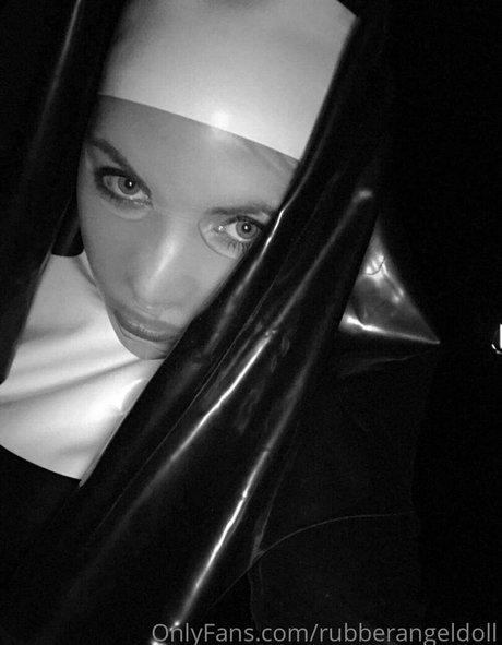 rubberangeldoll nudes pornstar pictures