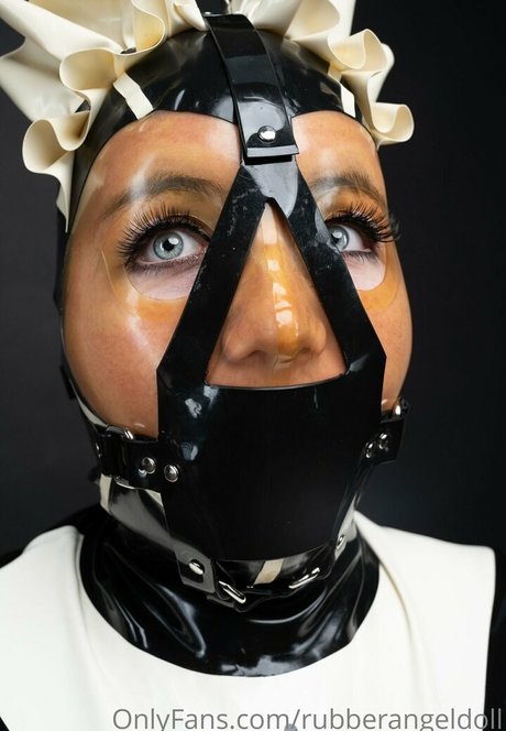 rubberangeldoll Quick model image
