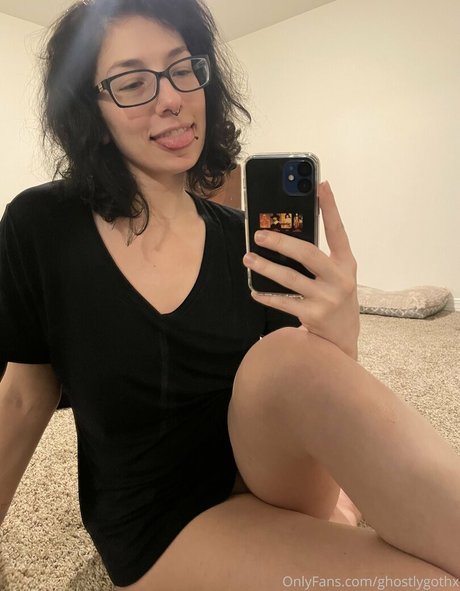 squat riding onlyfans beautiful pic