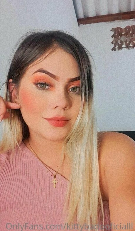 kittybadooficialll model xxx image