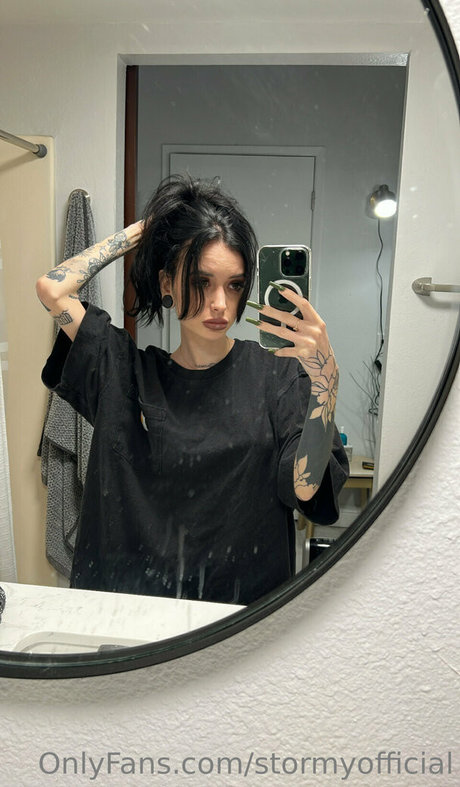 stormyofficial free actress galleries