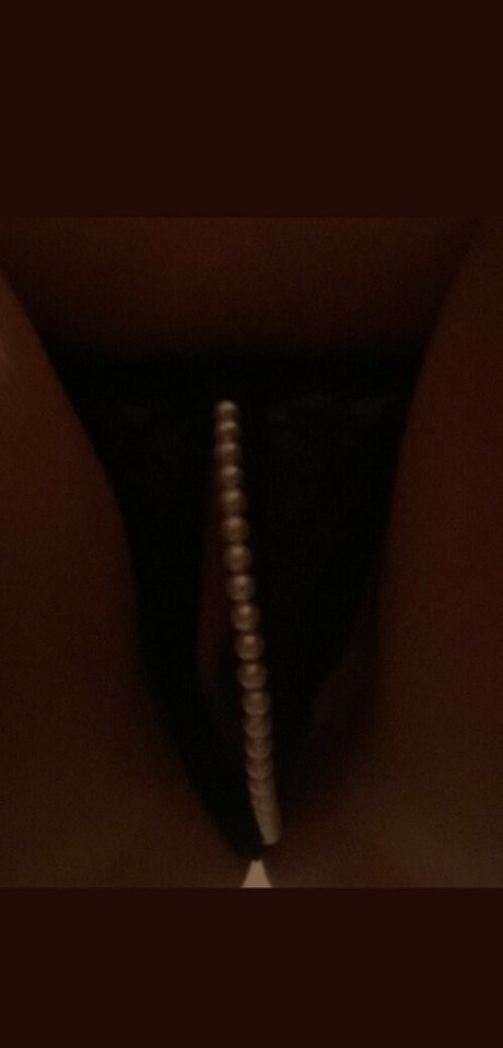 cotswoldcouple1 beautiful model pic