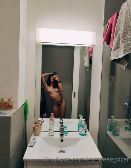 tomoeeegozen best actress picture