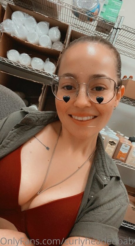 curlyheadedbaby18 star pornographic archive