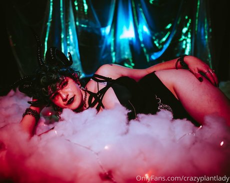 crazyplantlady nice actress galleries