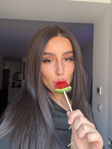 Yaslimeee sex actress image