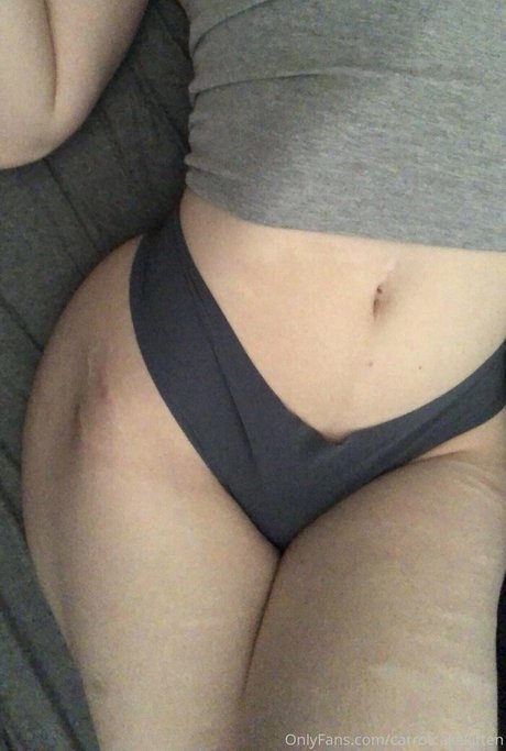 Carrotcakekitten xxx model pic