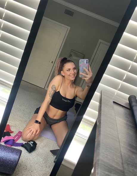 leann morgann beautiful model pics