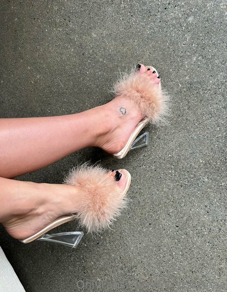 giant onlyfans beautiful pic