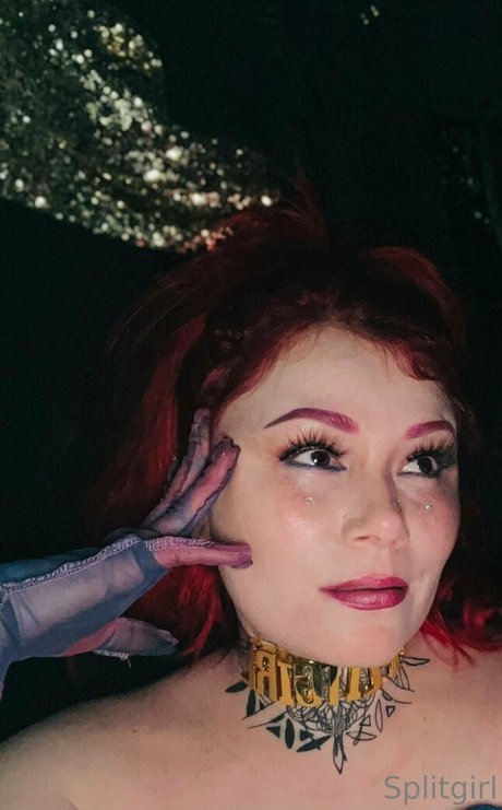 split girl star exclusive photos