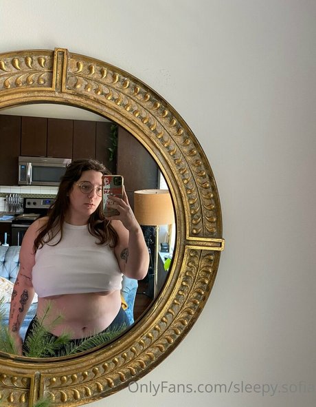 sleepy sofia beautiful star images