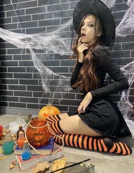 lana virg sex star galleries