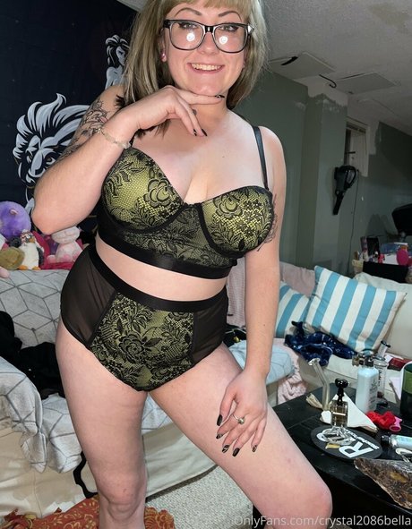 crystal2086bella sex star archive