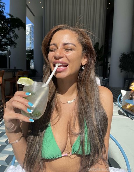 toningtori model hd image