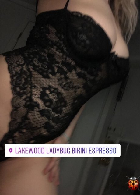 Hannah Haugenn art model images