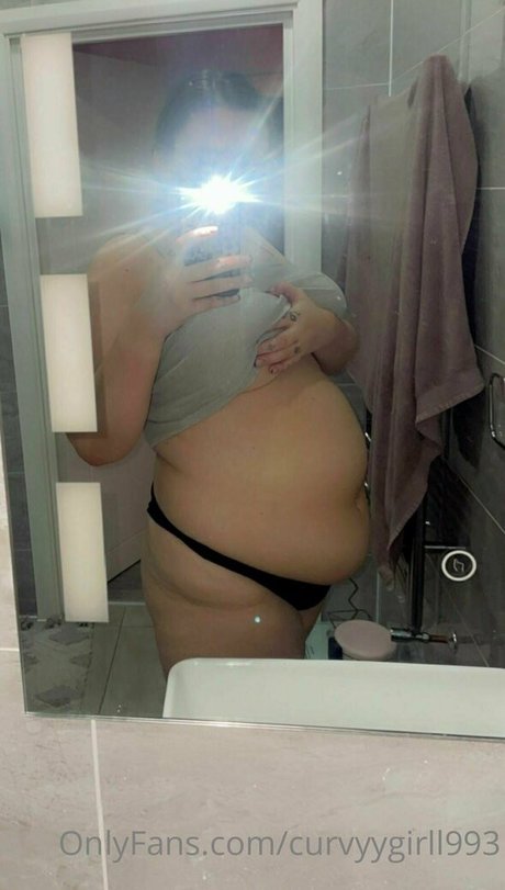 curvyygirll993 xxx actress pics