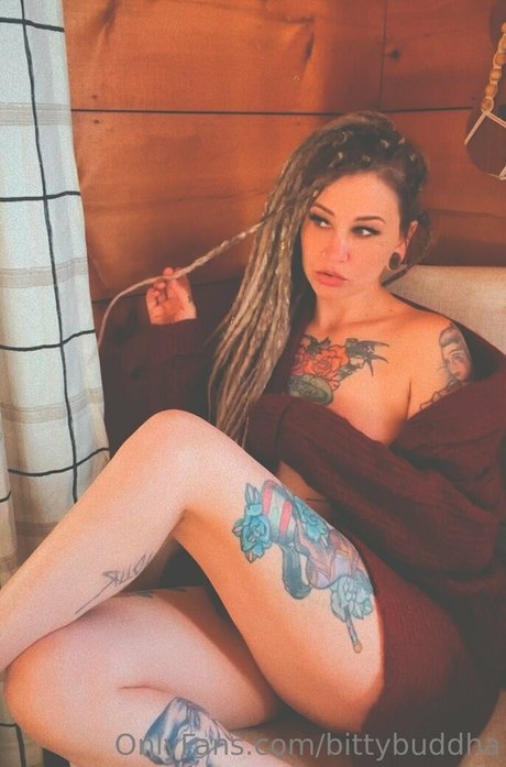 bittybuddha xxx model pic