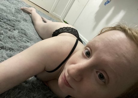 yourdeepestdesire pornstar pretty photos