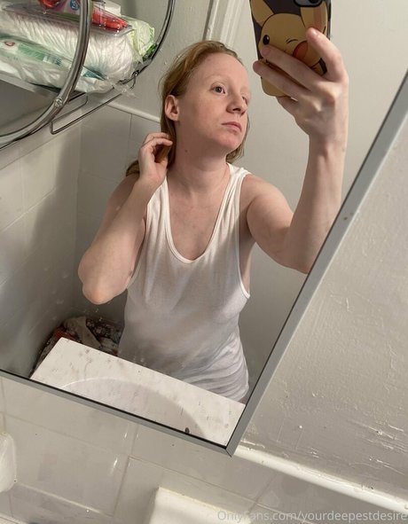 yourdeepestdesire model naked picture