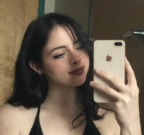 Liv Littlelivbug model nudes archive