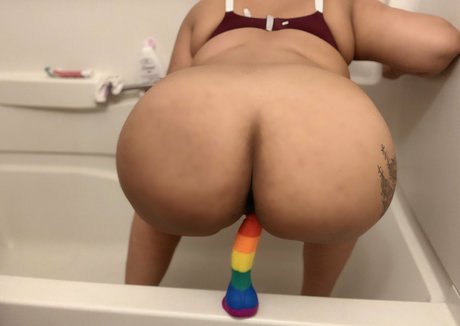 cinnamonbunnz pornstar free pic